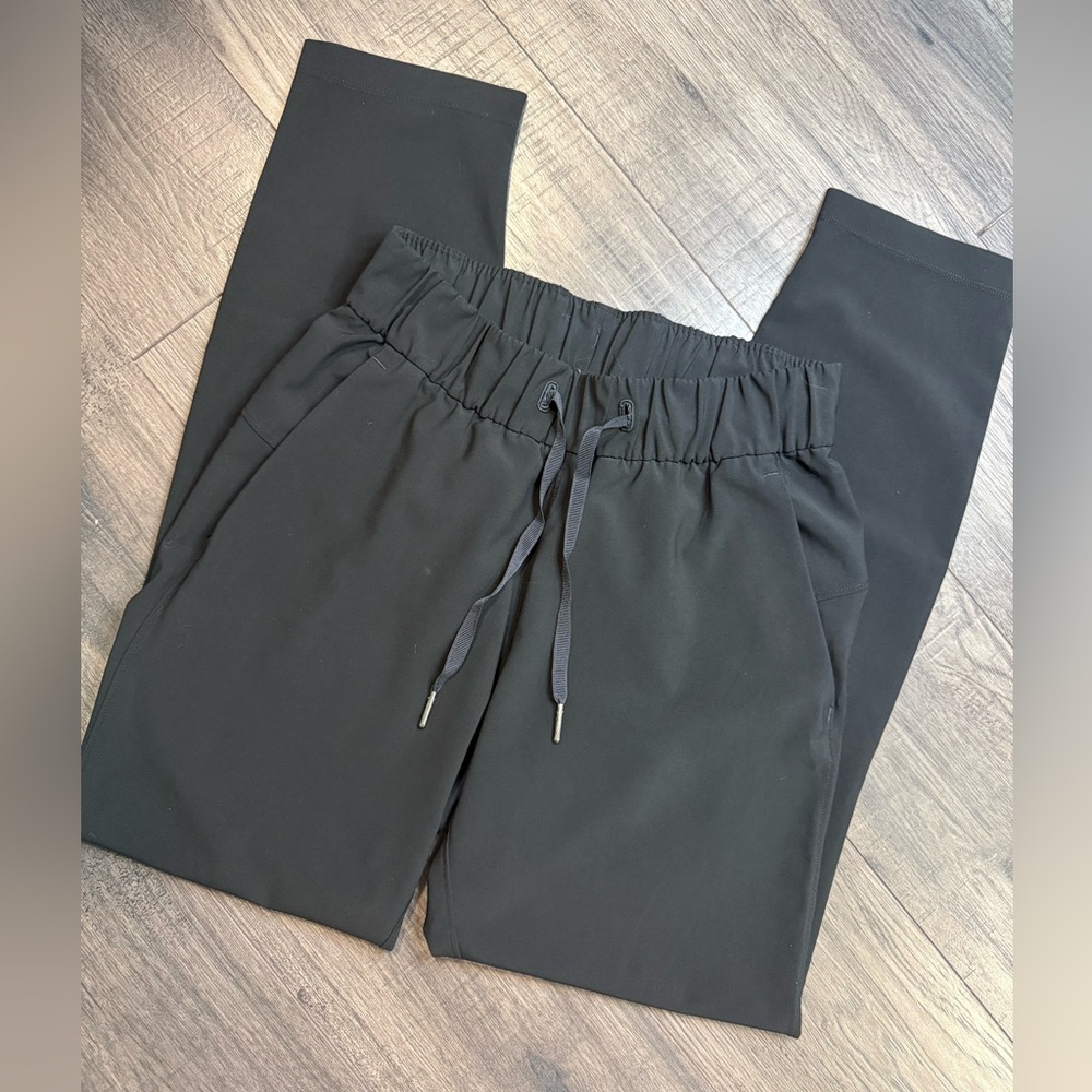 Lululemon | On The Fly Pant